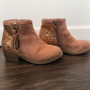 Toddler girls pink and glitter boots